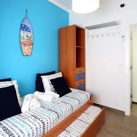 Big Wave Apartment *